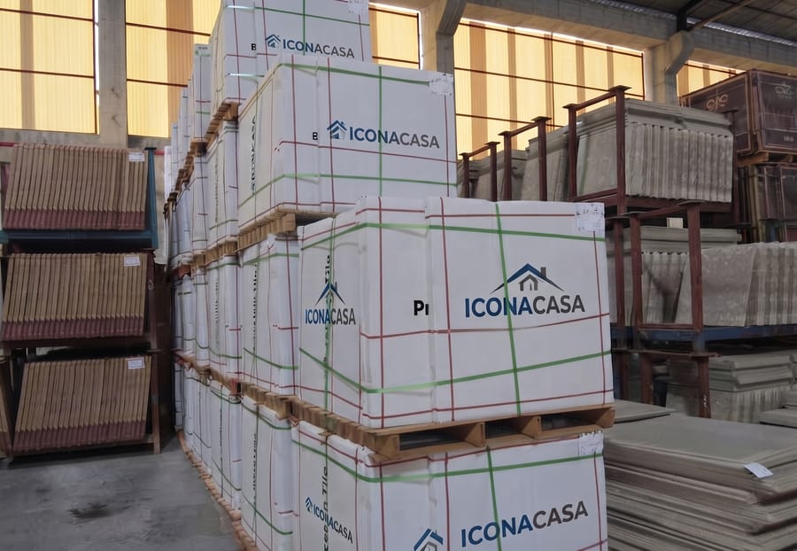Private label cartons with customer logo and carton marks